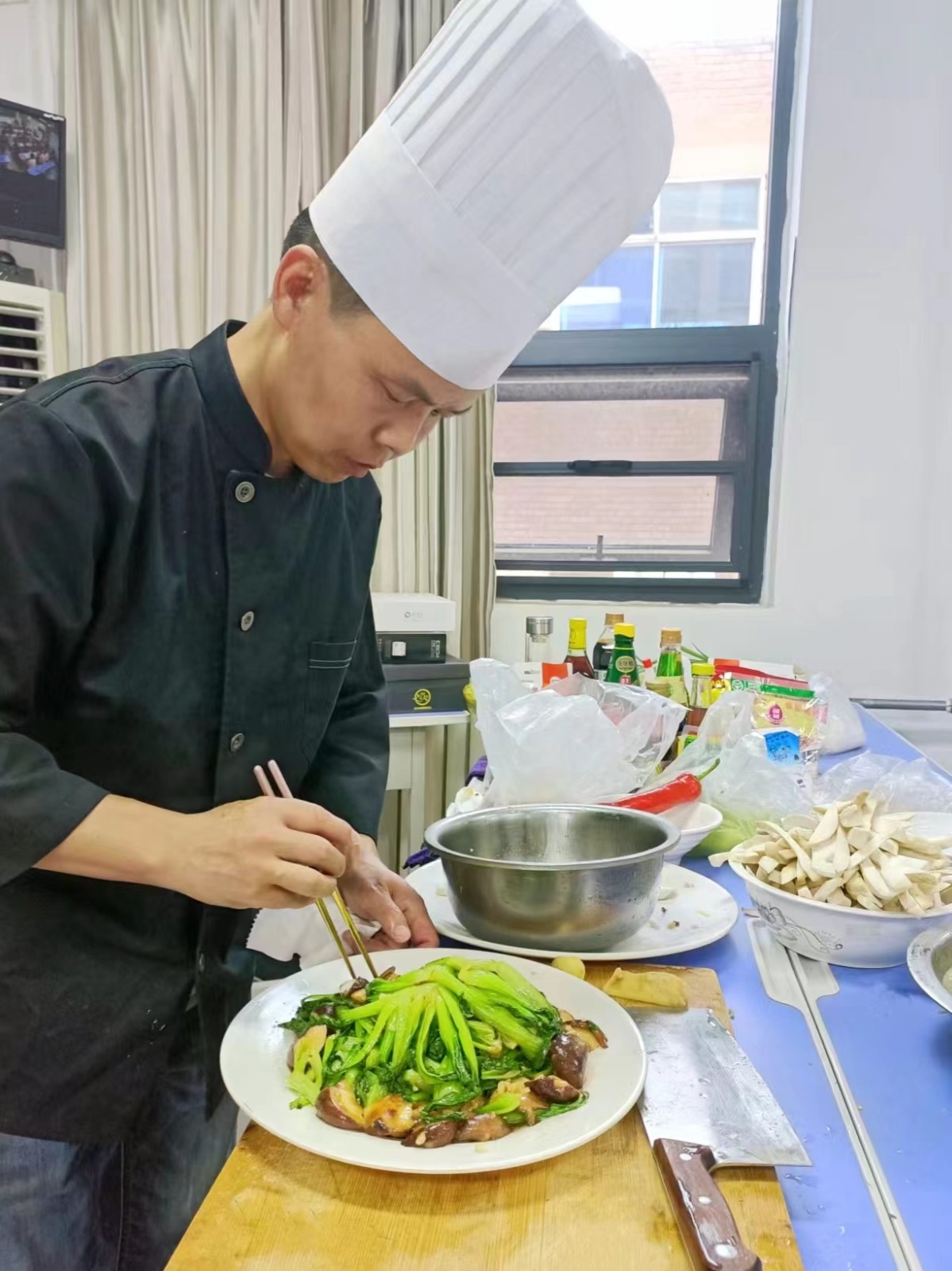 k1体育官方app下载洛阳孟津免费开设烹调培训班有学员称：学完想开小吃店(图2)