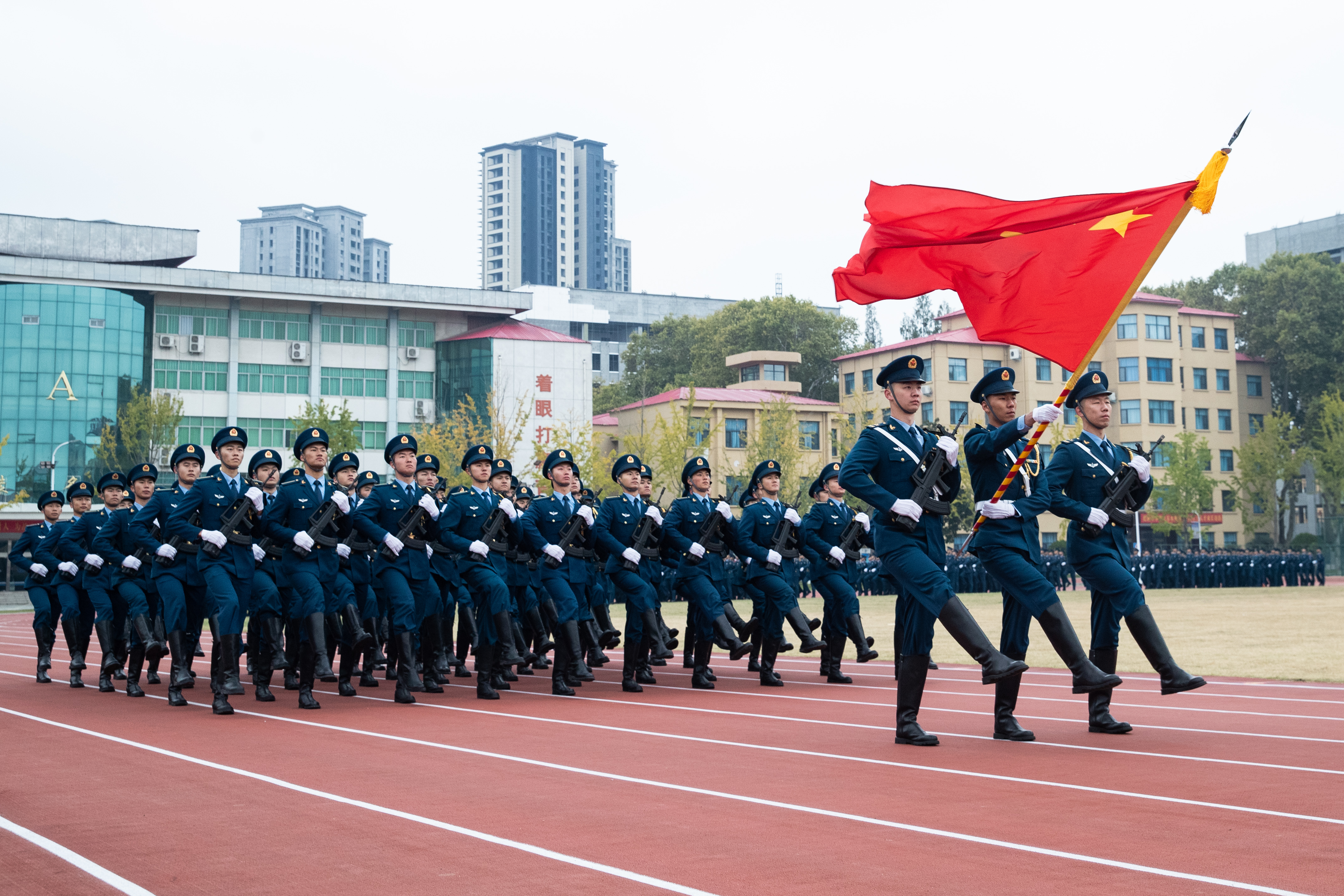 河南空军工程大学图片