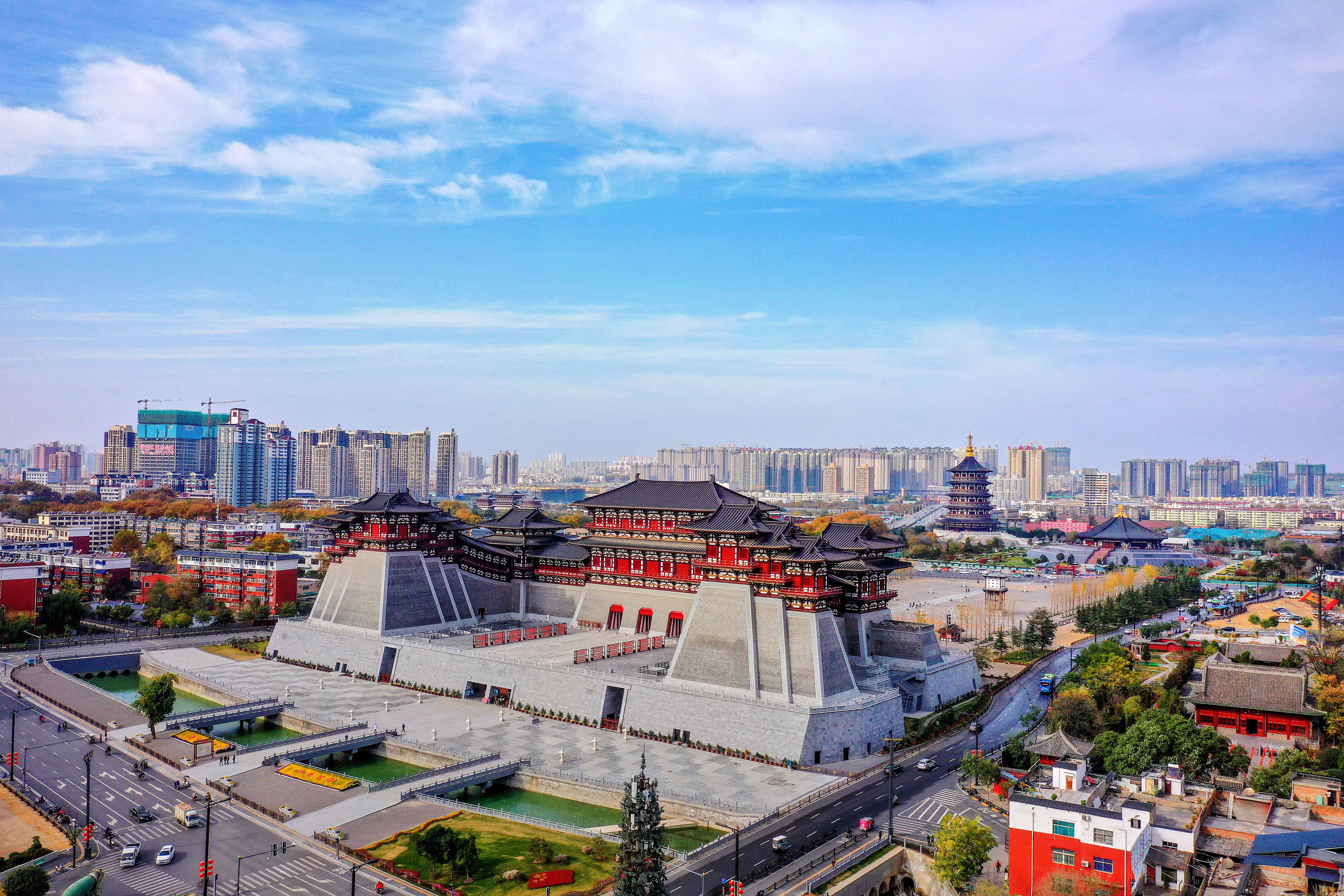 何以中國(guó) 行走河南丨探訪隋唐洛陽(yáng)城 隨手一拍就是神都“時(shí)裝周”